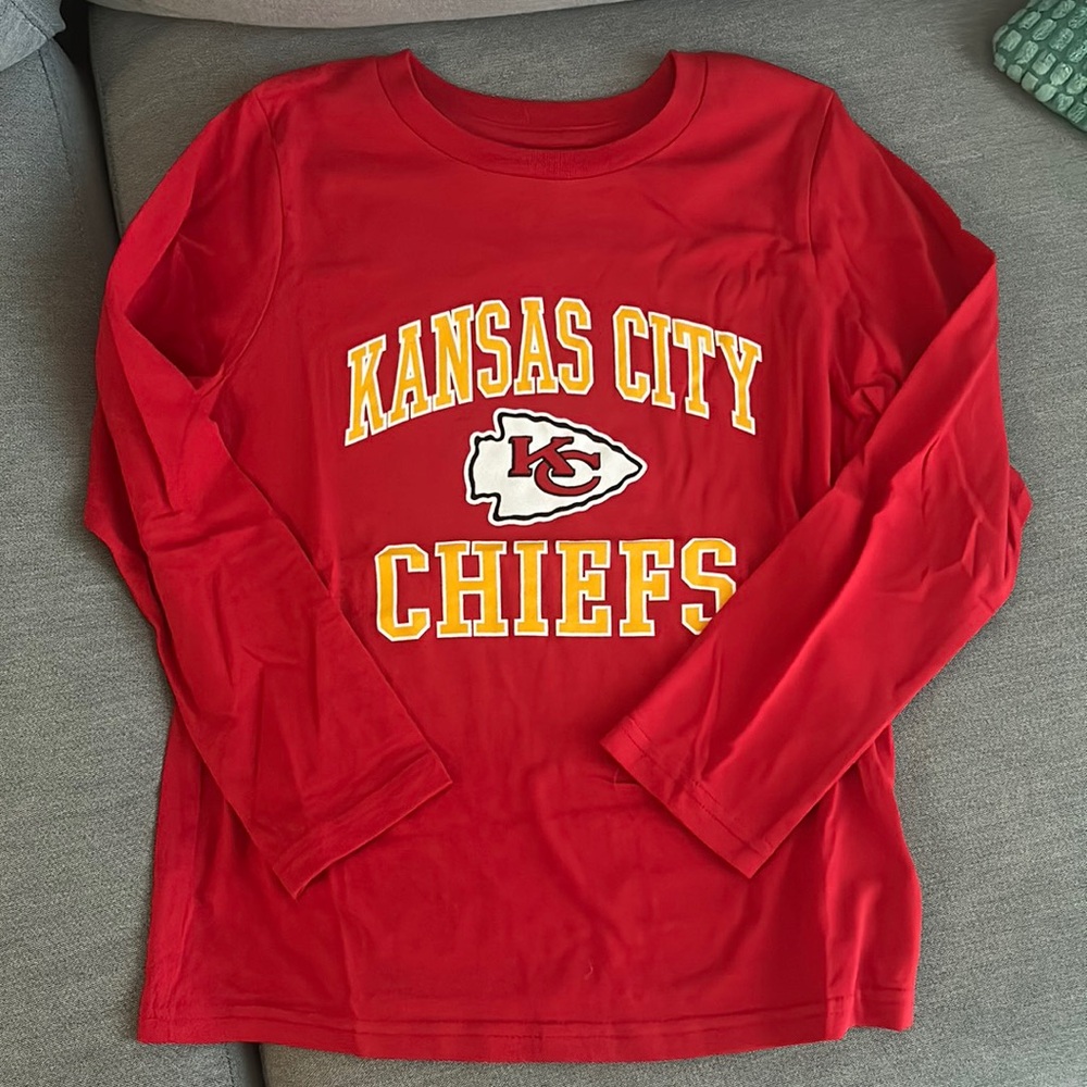 KANSAS CITY CHIEFS childs size L long sleeve